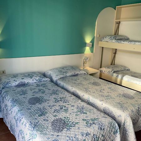 Hotel Portofino Лидо-ди-Езоло Экстерьер фото